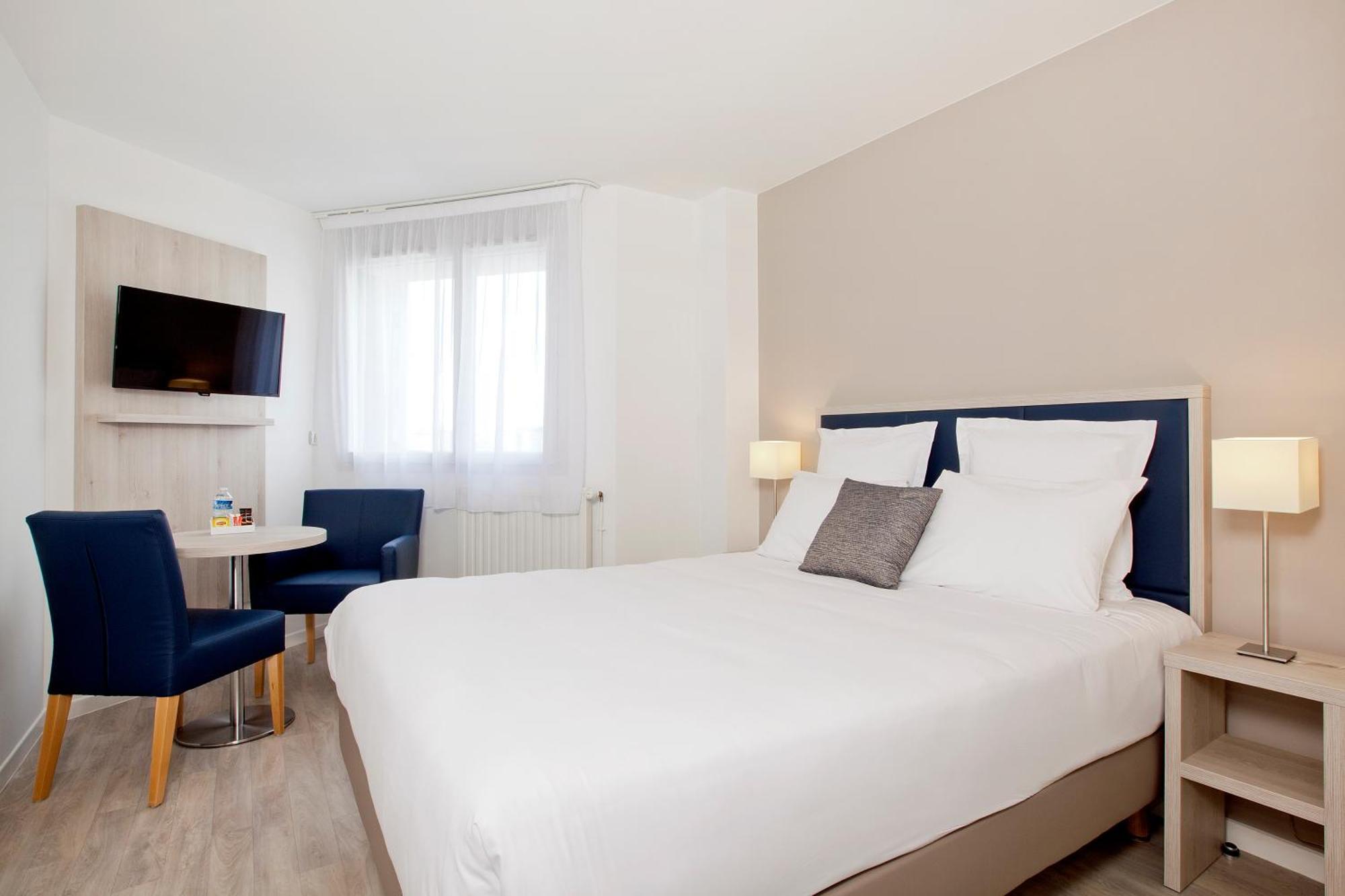 Sejours & Affaires Paris-davout 4*