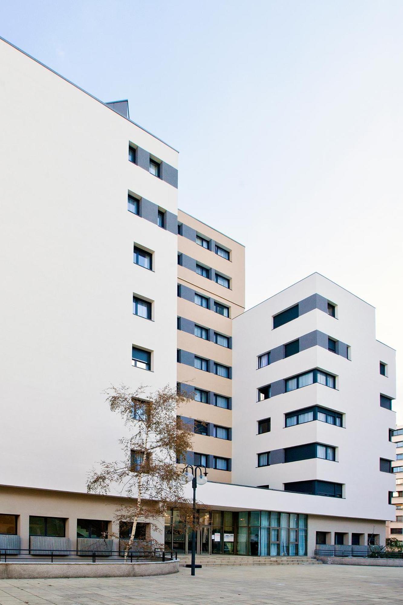 Sejours & Affaires Paris-davout Aparthotel Paris